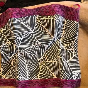 White House Black Market Black and White Leaf Print Bustier Top with Pink Trim